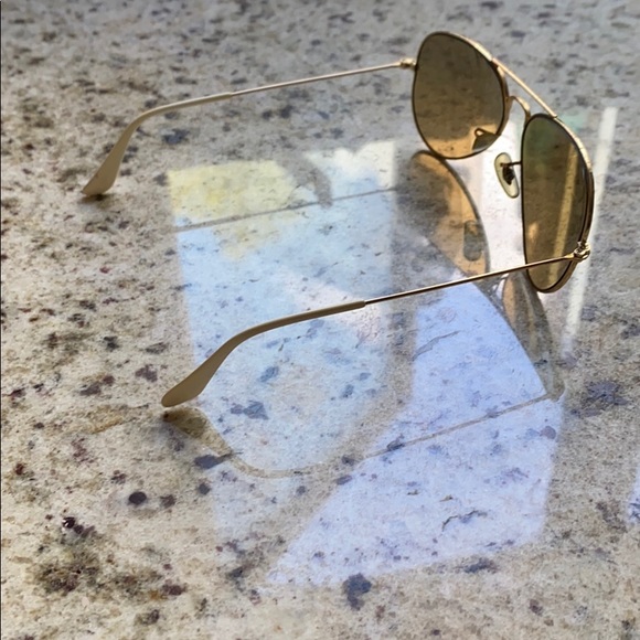 RayBan aviators - Picture 2 of 4